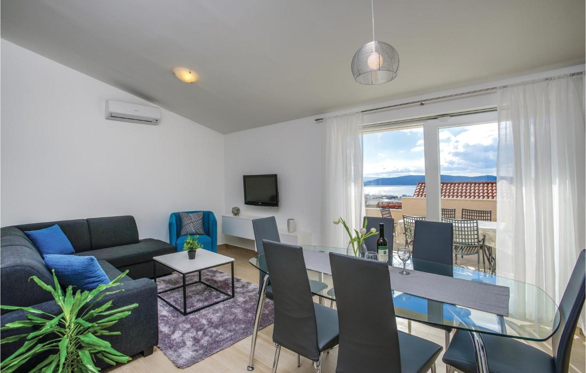 Stunning Apartment In Kastel Gomilica With Wifi Kaštela Εξωτερικό φωτογραφία